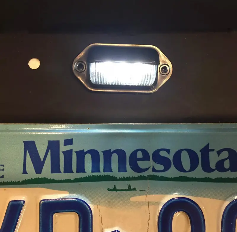 24V Small Universal Led License Plate Light - 1 Pair 1