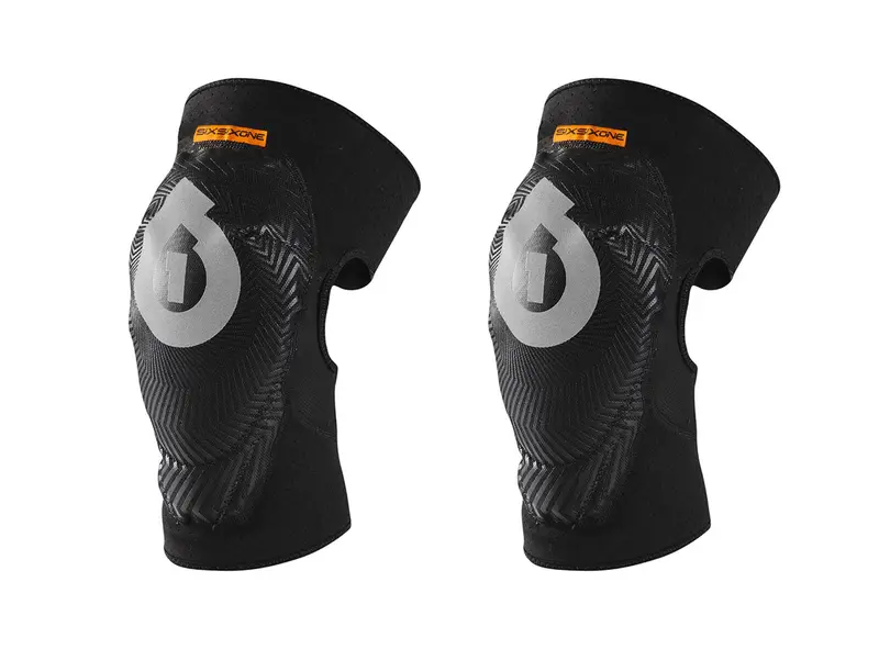 661 Comp Am Knee Pads - Youth - Black 1