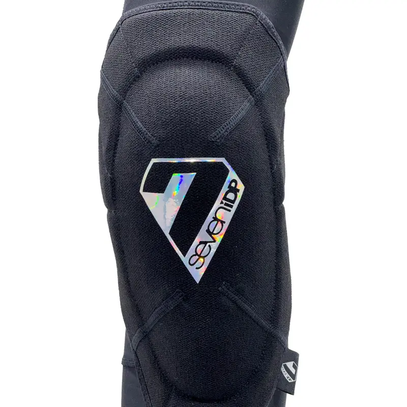 7 Idp Sam Hill Limited Edition Knee Pad - Holographic 3