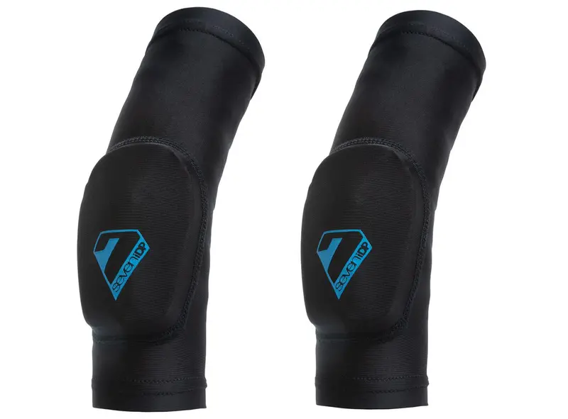 7 Idp Transition Elbow Pad - Kids - Black 1