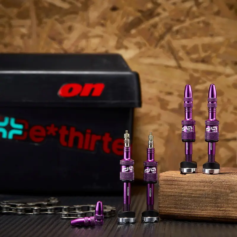 E Thirteen Schrader Quickfill Tubeless Valves Gen2 - 23-31Mm Depth - Eggplant 2