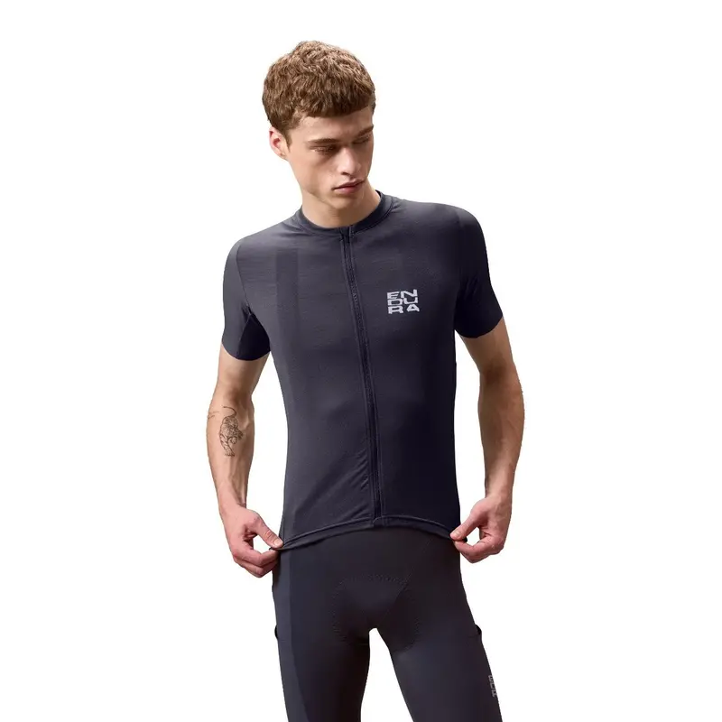 Endura Alltrack Ride Short Sleeve Road Jersey - Carbon Grey 5