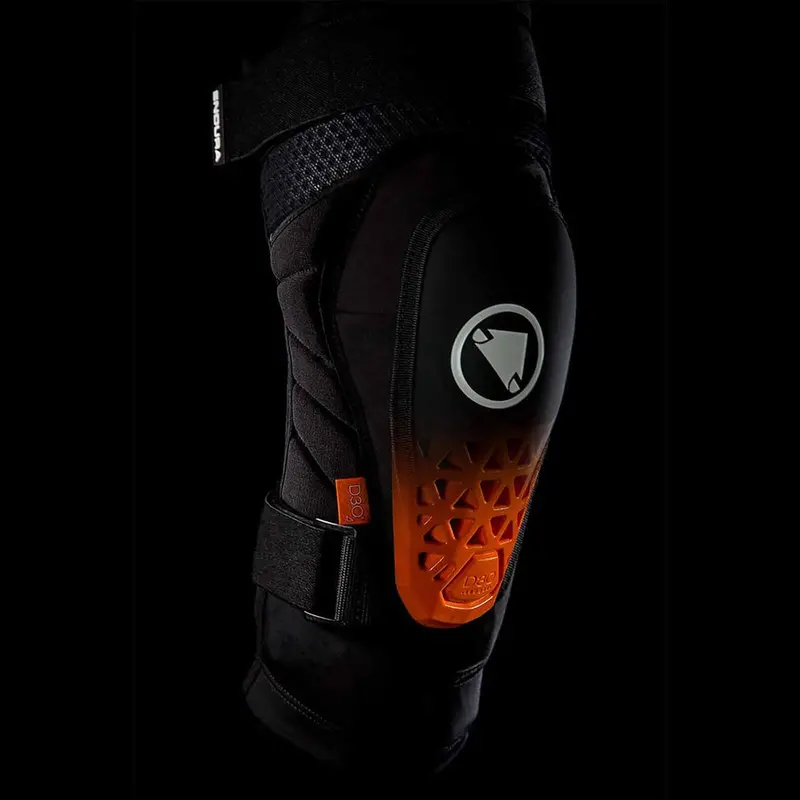 Endura Mt500 Hard Shell Knee Pad - Black 2