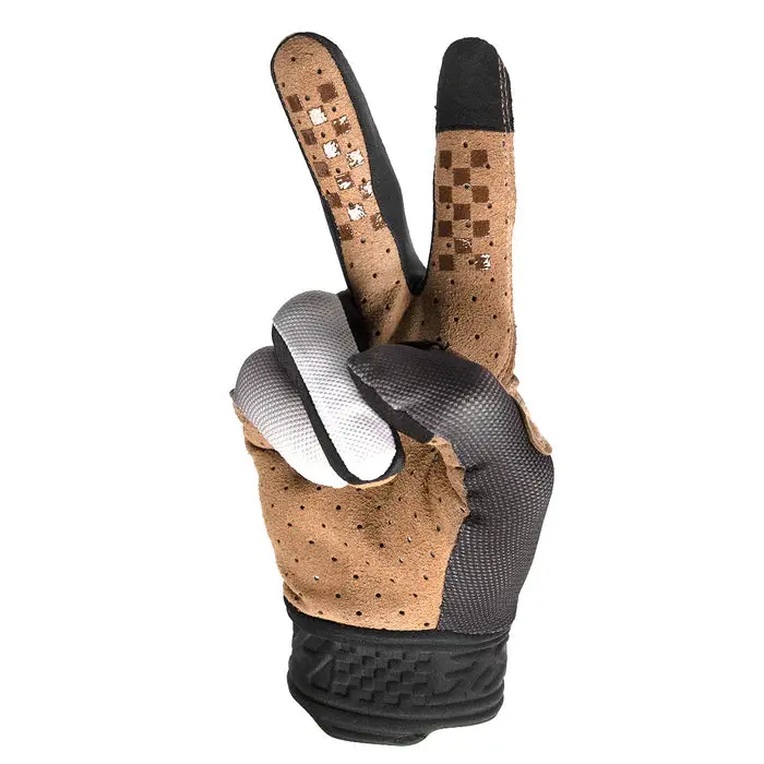 Fasthouse Blitz Fader Glove - Black-White 2