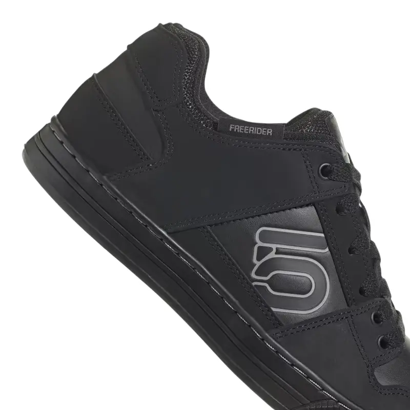 Five Ten Freerider Dlx Flat Pedal Shoe - Core Black-Core Black-Gray Three 7