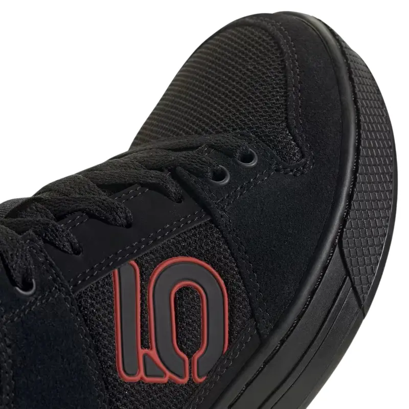 Five Ten Freerider Flat Pedal Shoe - Core Black-Red-Gray Five 9