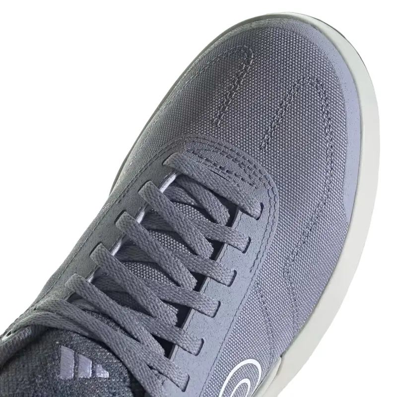Five Ten Sleuth Dlx Canvas Flat Pedal Shoe - Womens - Silver Violet-White-Coral Fusion 3