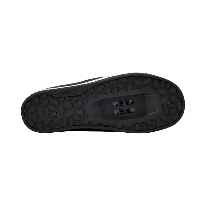 Giro Chamber Iii Trail Shoe - White 2