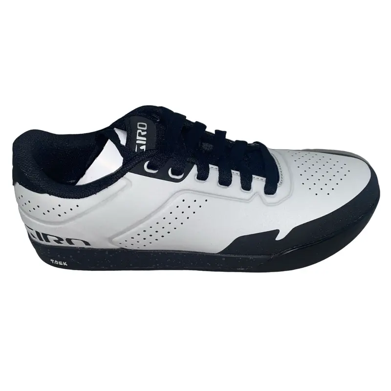 Giro Latch Mtb Shoe - Light Sharkskin 1
