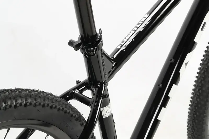 Haro Flightline 2 29" - Black-Gray 4