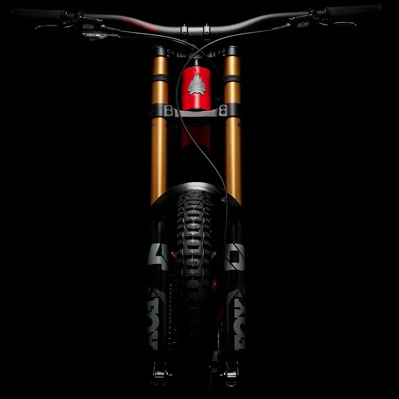 Intense M1 279 - Pro - Red - 2024 4