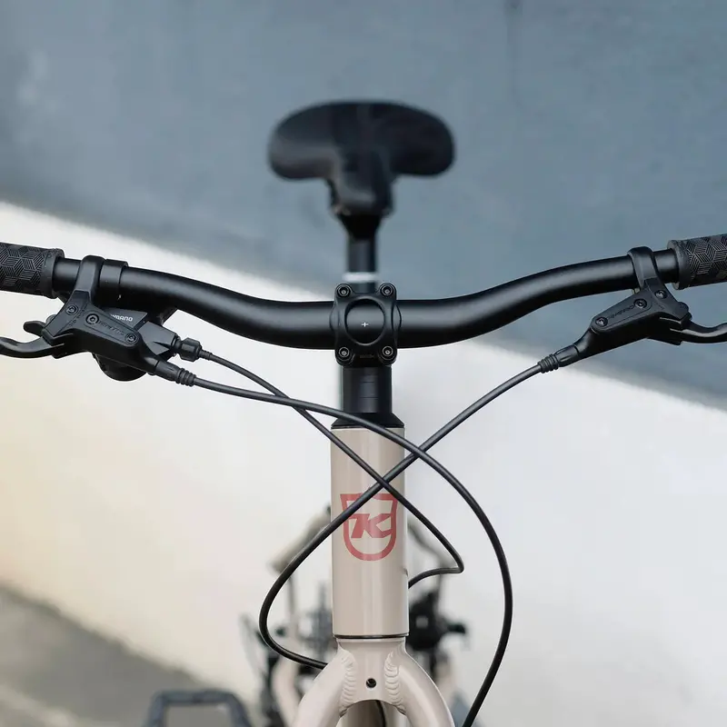Kona Dew 700C - Satin Toffee - 2025 4