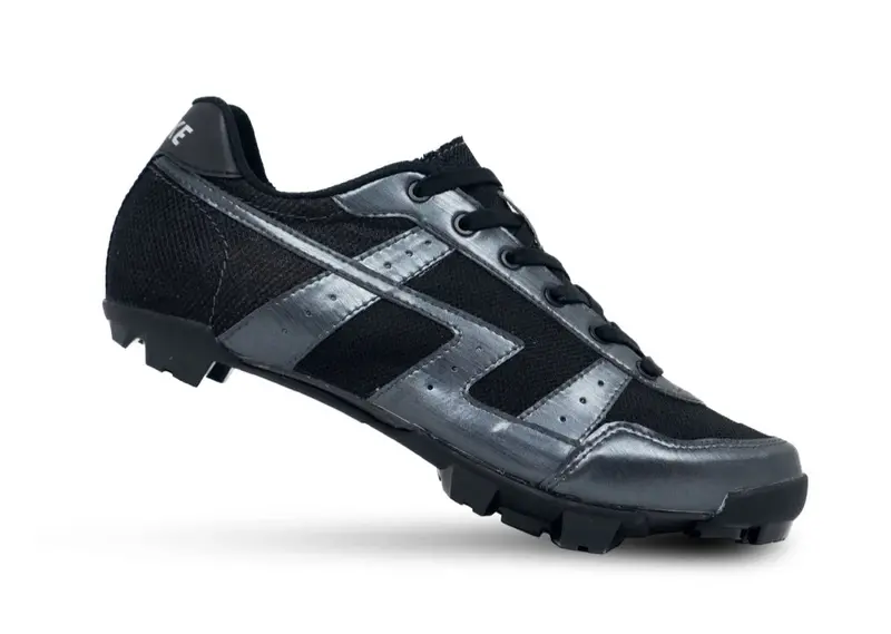 Lake Mx20g Gravel Shoe - Narrow - Mesh-Black 1