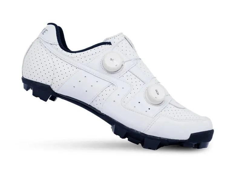 Lake Mx30g Gravel Shoe - White Clarino 1