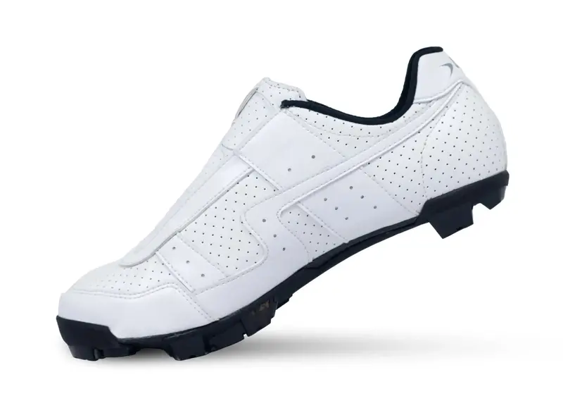 Lake Mx30g Gravel Shoe - Wide - White Clarino 3