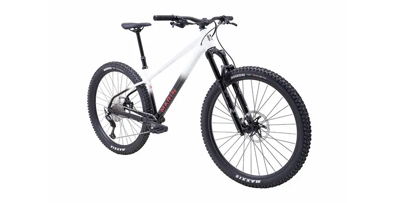 Marin San Quentin 3 29 - White-Black - 2024 2