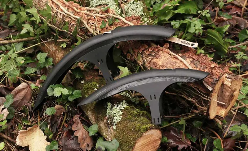 Mucky Nutz Mug Guard Fender - Short - Black 2