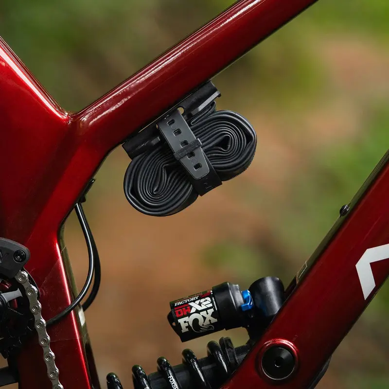 Oneup Edc Tube Strap Mount 2
