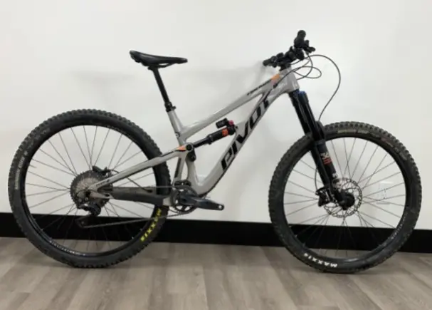 Pivot Firebird 29 - Xt Kit - Sandstorm - Medium - Demo 1 1