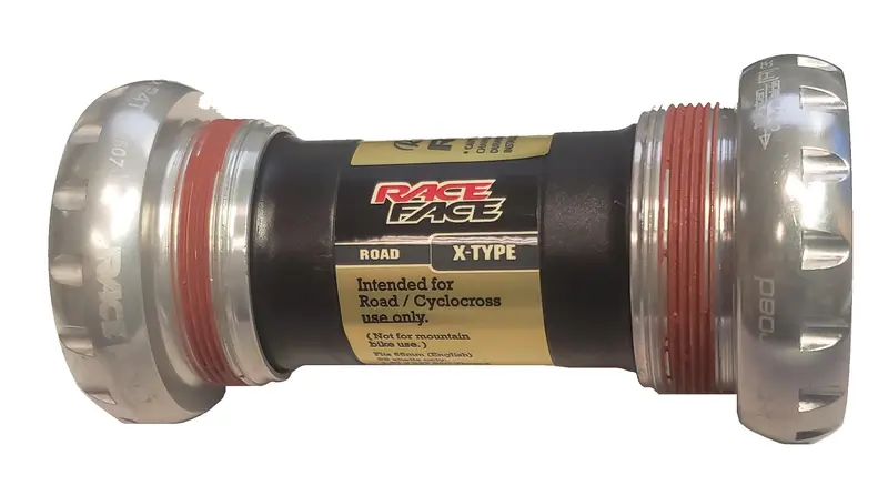Race Face Road X-Type External Bottom Bracket 1