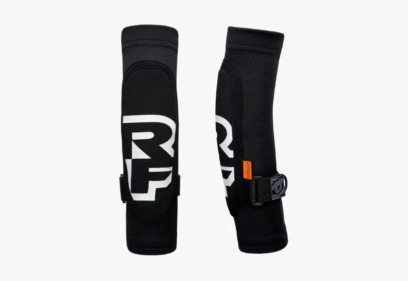 Race Face Sendy Elbow - Youth - Stealth 2