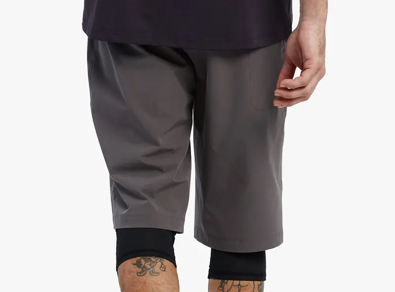 Race Face Traverse Mtb Short - Charcoal - 2022 2