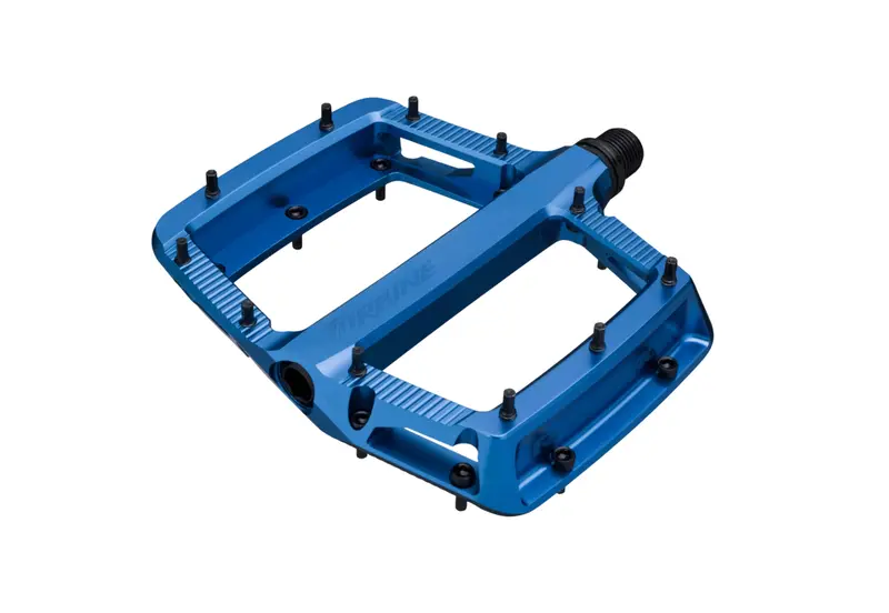 Race Face Turbine Flat Pedal - Blue 1