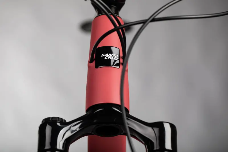 Santa Cruz 5010 Carbon 27.5 - R Kit - Raspberry Sorbet 2