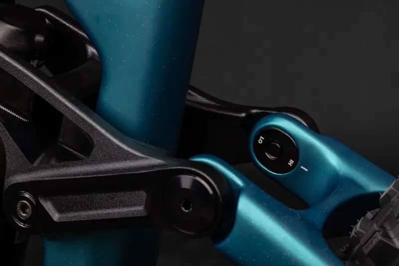 Santa Cruz Bullit Carbon Mx - 90 Kit - Matt Teal Sparkle - 2026 4