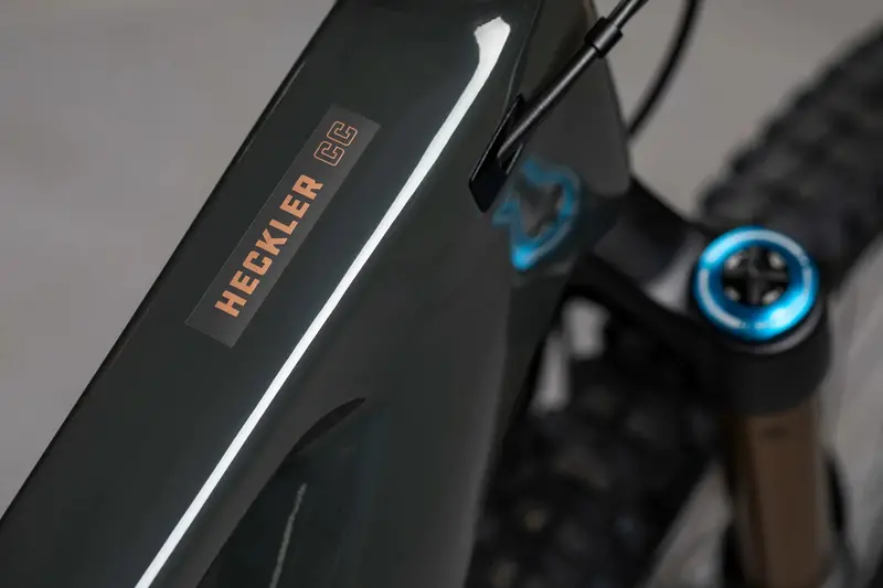 Santa Cruz Heckler Carbon Cc 27.5 - Xt Kit - Black - Demo 1 2