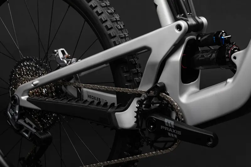 Santa Cruz Heckler Sl Carbon Mx - Gx Axs - Matt Silver 4