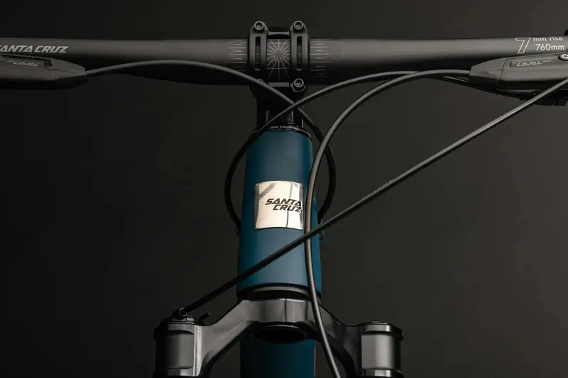 Santa Cruz Highball Carbon 29 - R Kit - Matt Dark Teal - 2025 4