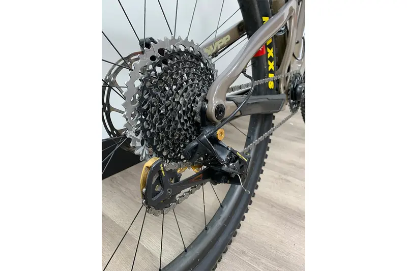 Santa Cruz Hightower Lt 29 - Xx1 Eagle Reserve - Clay - Large - Demo1 2