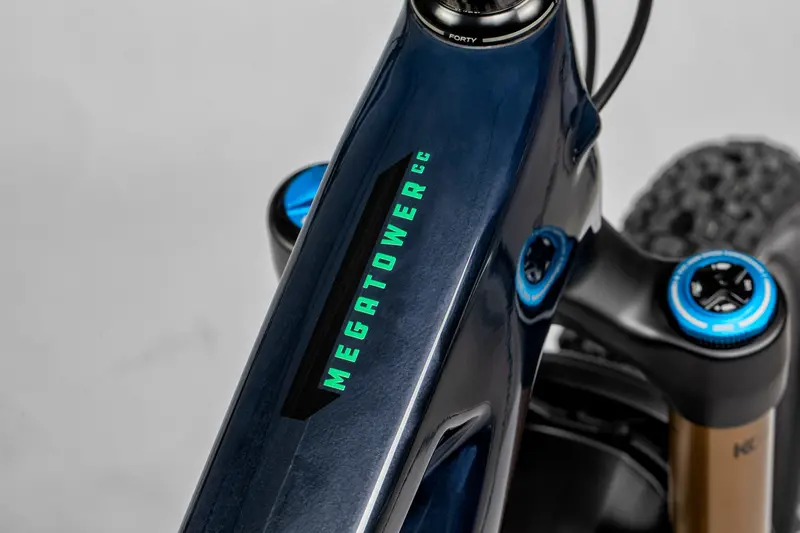 Santa Cruz Megatower Carbon 29 - S Kit - Blue - 2022 - Blem 2
