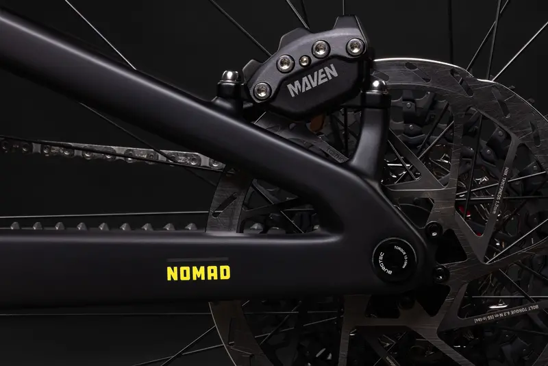 Santa Cruz Nomad Carbon Mx - 70 Kit - Matt Black - 2026 2