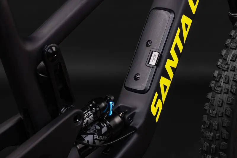 Santa Cruz Nomad Carbon Mx - 70 Kit - Matt Black - 2026 5