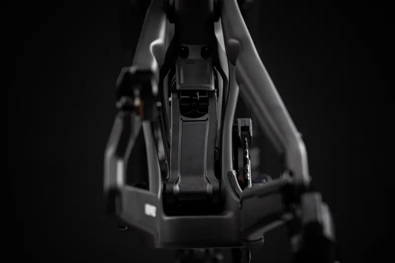 Santa Cruz Nomad Carbon Mx - S Kit - Matt Carbon - 2023 3