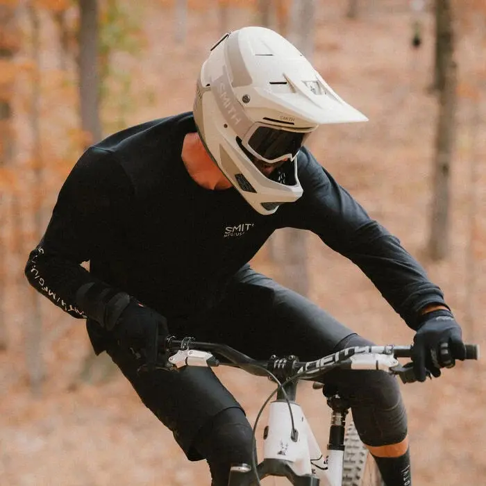 Smith Hardline Mips Full Face Helmet - Matt Chalk 2