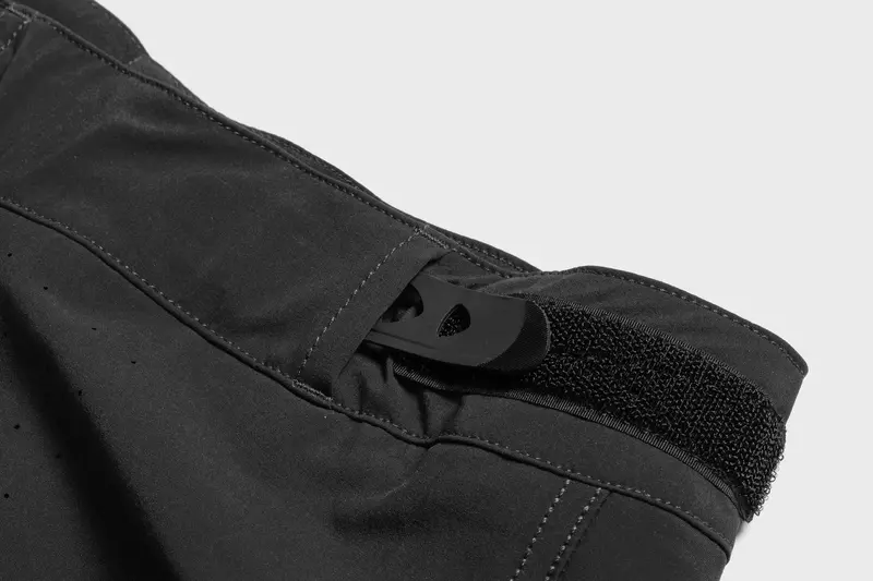 Sombrio Highline Short - Black 3