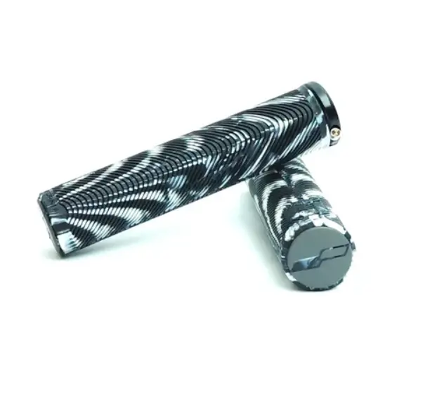 The Sensus Cloudwave Lock-On Mtb Grip - Emj Signature - Black-White Swirl 1