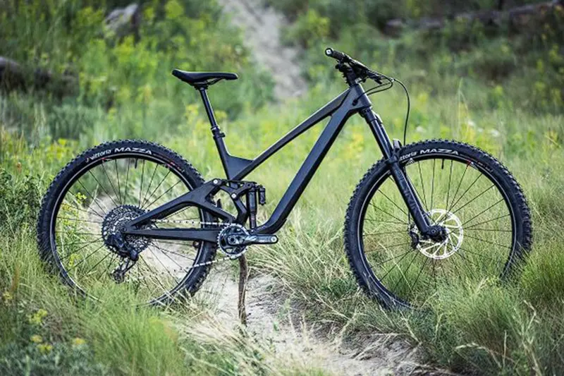 We Are One Composites Arrival 152 Carbon 29 - Sp3 Build - Black - 2024 2