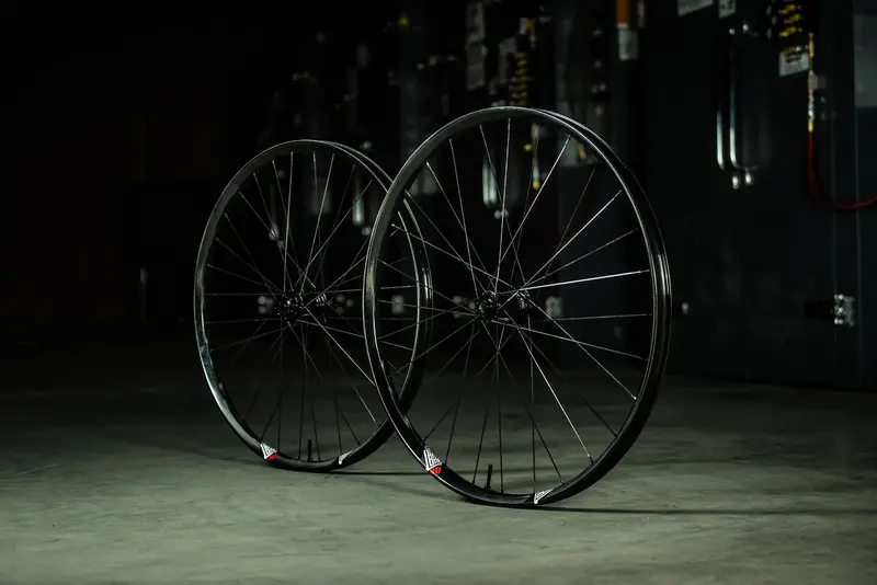 We Are One Convergence Fuse/Sector 29" Mtb Wheelset - Center Lock 2