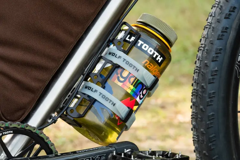 Wolf Tooth Components Morse Cargo Cage - Black 2
