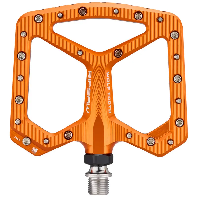 Wolf Tooth Components Ripsaw Aluminum Flat Pedals - Orange 2