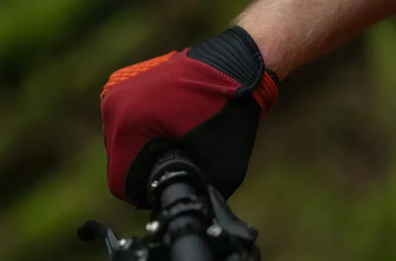 Yeti Maverick Mtb Glove - Syrah 4