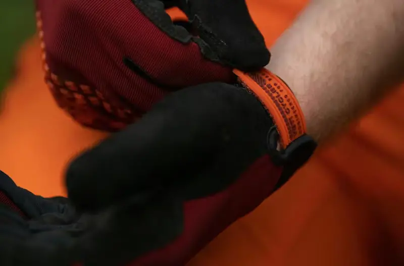 Yeti Maverick Mtb Glove - Syrah 5