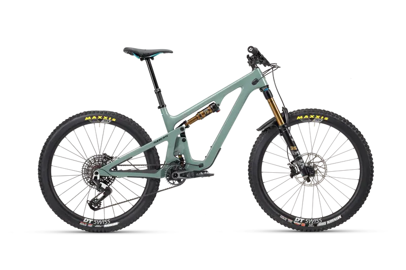 Yeti Sb135 T2 27.5 - Eagle 90/X0 - Exc 1501 Carbon Wheels - Rhino 1
